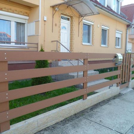 Palma Apartman Hajdúszoboszló Εξωτερικό φωτογραφία